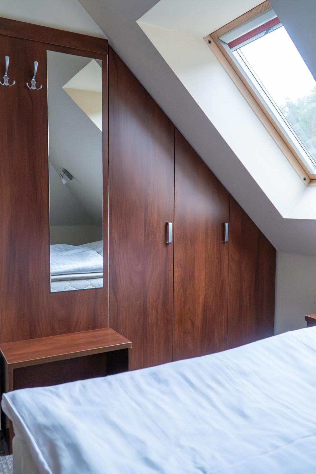 Nad Borkiem Hotel Kosarzyn  Ngoại thất bức ảnh