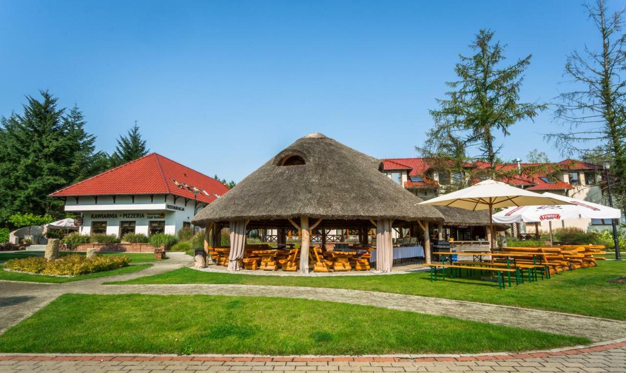 Nad Borkiem Hotel Kosarzyn  Ngoại thất bức ảnh